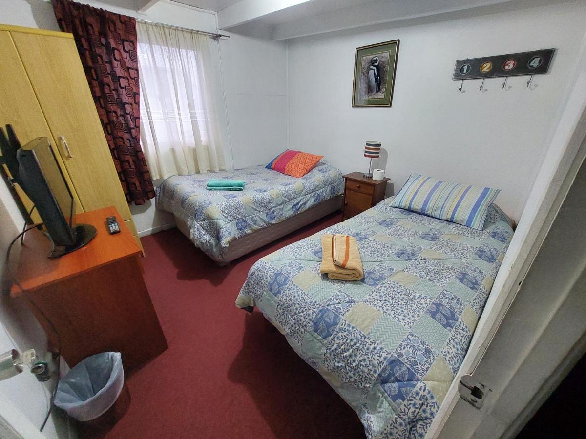 Hospedaje Familiar Punta Arenas Buitenkant foto